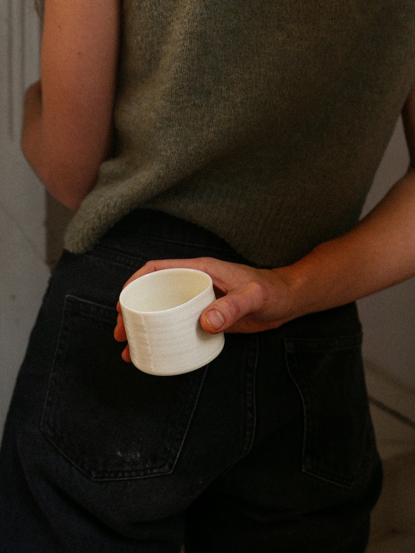 PORCELAIN CUP