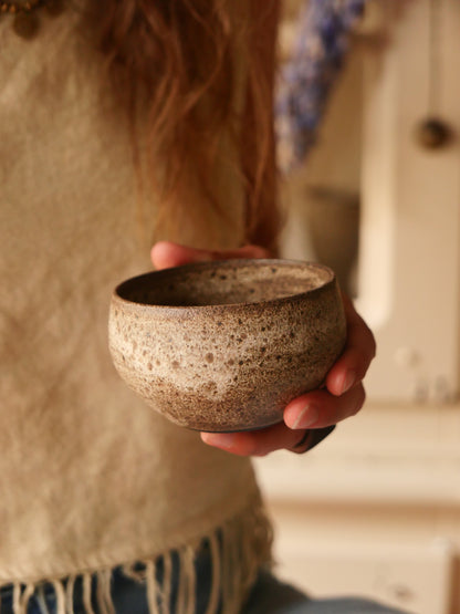 EARTHY ESSENCE, 石 Ishi Cup — Stone Brown