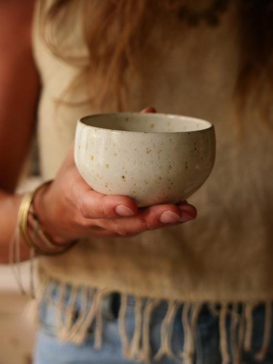 EARTHY ESSENCE, 月 Tsuki Cup — Ivory Speckles