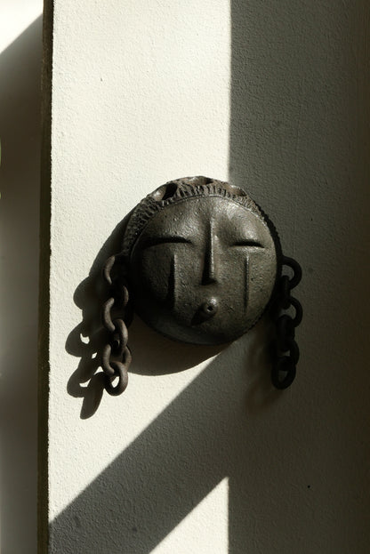 Face Wall Vase