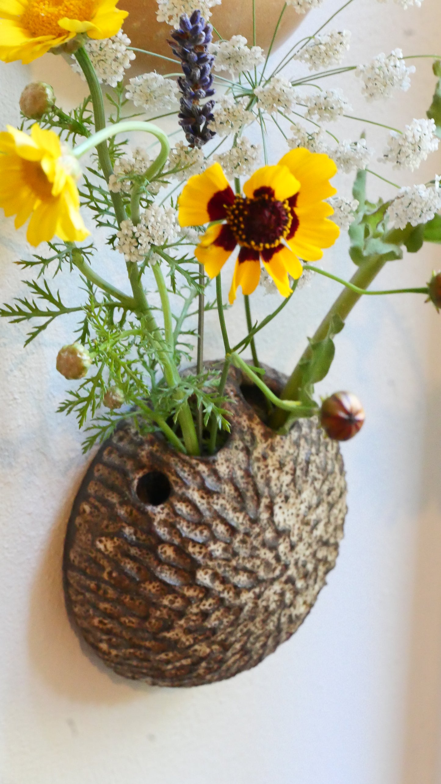Wall vase