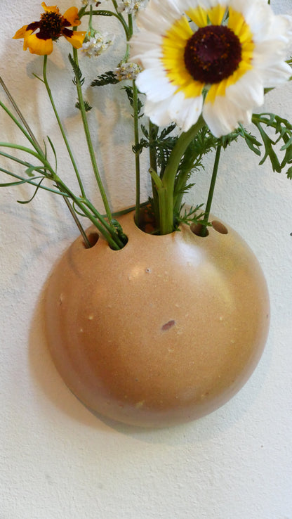 Wall vase