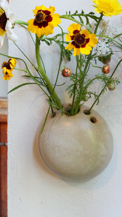 Wall vase